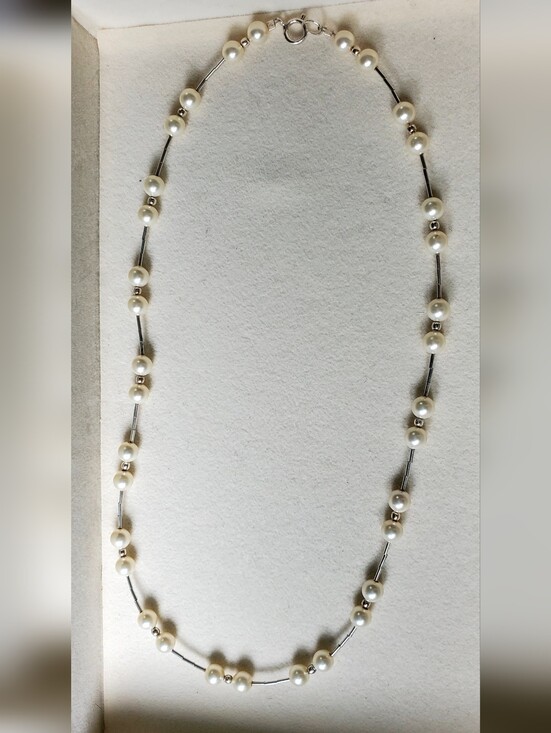 Jewelry - Freshwater Pearl Station Necklace - White Pearls with Silver Accents